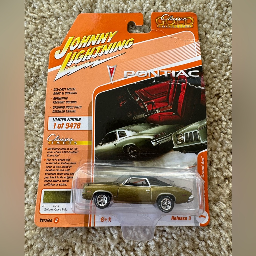 Johnny Lightning 1973 Pontiac Grand Am